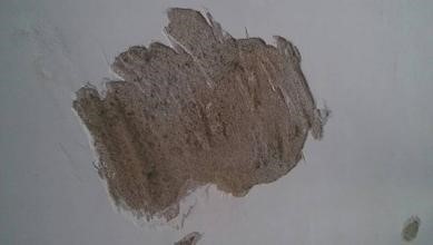 建筑涂料泛碱现象及处理方法