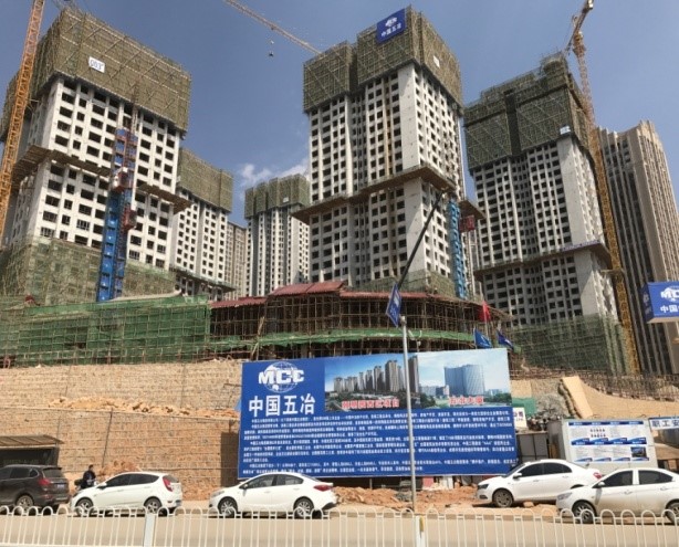 云南昆明呈贡新区蓝光天娇城外墙腻子