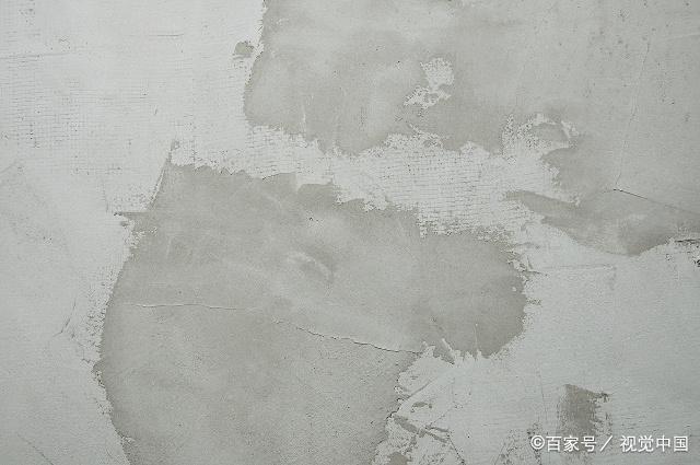 墙纸翘边开缝到底是基层还是腻子粉原因呢?